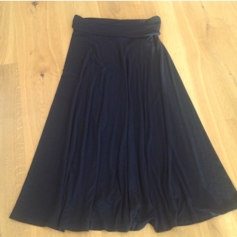Long skirt